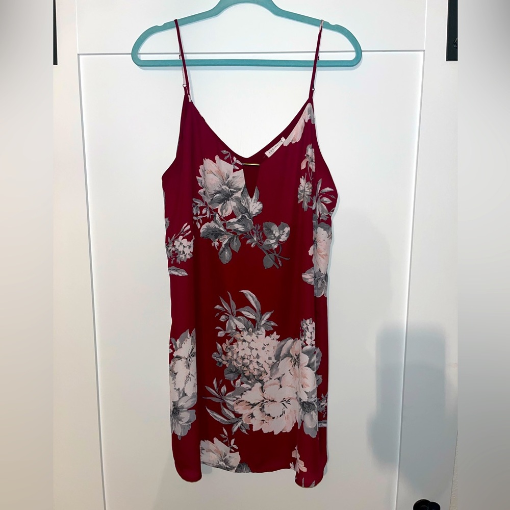 Floral spaghetti strap above the knee dress from Nordstrom, worn once!